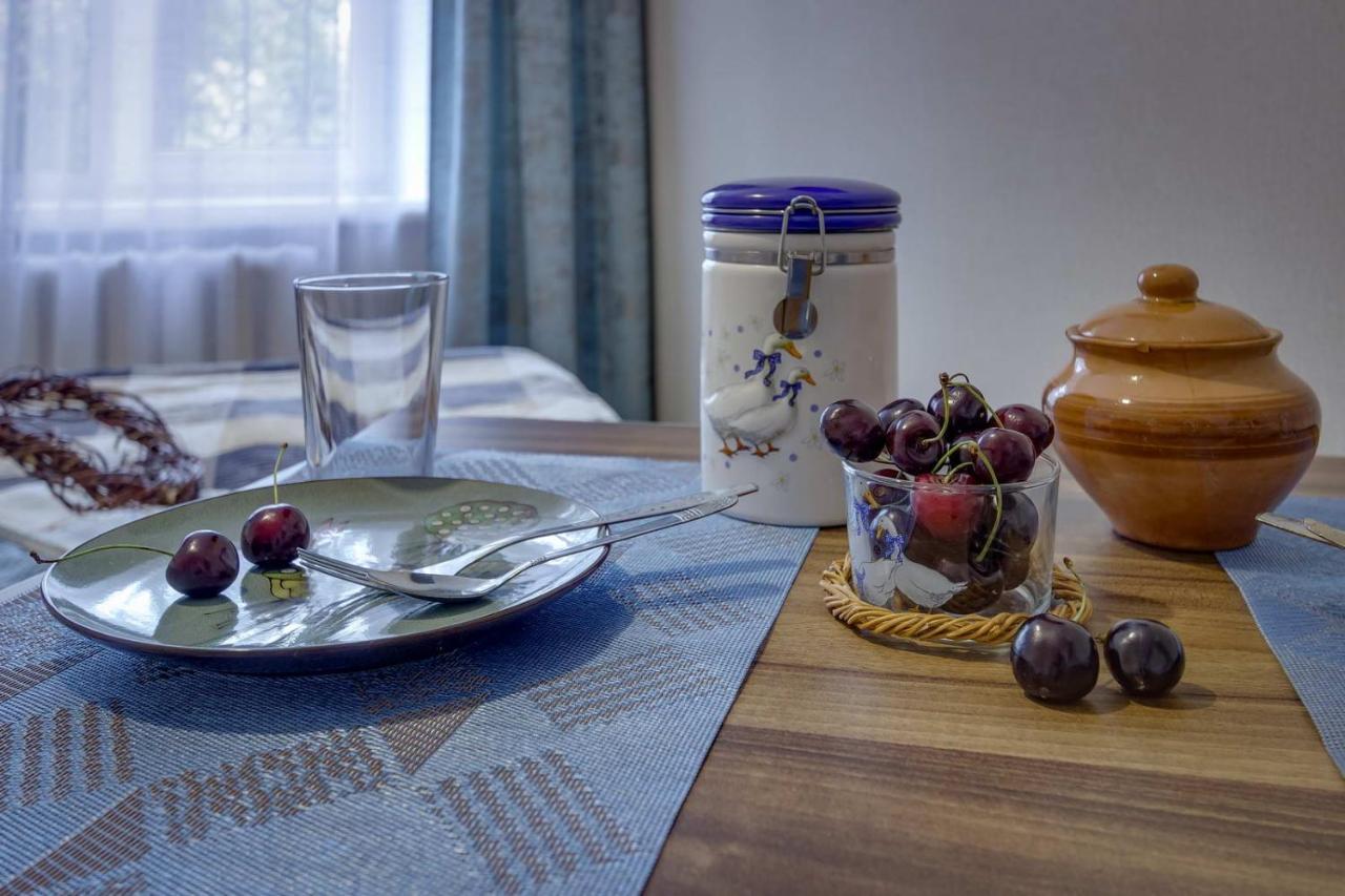 Yourhouse На Гагарина Утепова - Экономичнее Квартиры, Уютнее Гостиницы Αλμάτι Εξωτερικό φωτογραφία